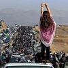 “여성, 생명, 자유”… ‘히잡 의문사 40일‘ 이란 전역 반정부 시위 들불
