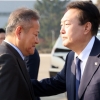 김용민 “尹, 이상민 장관 어깨 ‘툭’…국민 분노 일으키는 행동”