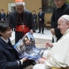 교황 “한국인, 고난 속 미소 지을 줄 아는 사람들”