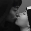 女아이돌 ‘강철부대’ 출연자와 키스 포착