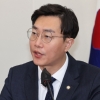 ‘김건희 조명 논란’에… 대통령실 “장경태 고발 검토”