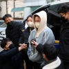 [속보] 15개월 딸 방치해 숨지자 김치통 보관 친부모 구속
