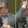 방송서 머리 쥐어뜯었다…탈모학회장, ‘3초 테스트’ 공개