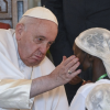 콩고 방문 교황 “피 묻은 광물보다 사람이 중요”…100만명 환영 인파 몰려