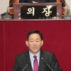 주호영 교섭단체 연설 “이재명·민주당 ‘내로남불’이 국회 위기 불렀다”