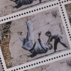푸틴 메다꽂는 소년 뱅크시 벽화 우크라이나 기념우표로