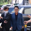 [속보]‘채용비리 의혹’ 박지원 전 국정원장, 경찰 출석