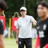 황선홍 감독, “이강인 AG 출전 의지 강해…PSG와 긍정적 교감”