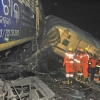 인도서 열차 추돌사고… 최소 13명 사망