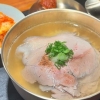 뉴욕 홀린 국밥…美코리아타운 ‘돼지곰탕’, 올해 최고의 요리