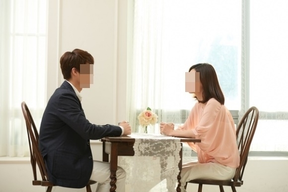 “결혼 후 사랑, 아내가 남편보다 더 빨리 식는다”