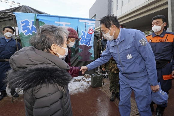 “3~4월 노토반도 관광하면 여행비 할인”…비판받는 기시다 총리