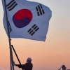 “한국 민주주의 지수 22위, 시민자유 상승…북한은 165위” 英기관