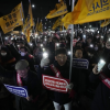 블룸버그 “선진국 중 가장 고임금 받는 한국 의사, 파업 위협”