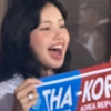 ‘한국-태국 축구경기 직관’ 블랙핑크 리사, 센스있는 ‘탕평응원’ 화제
