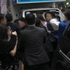 울산 유세현장서 이재명 대표에 달려든 20대 남성, 경찰 제압