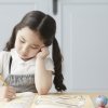“오후 9시 30분 이후 숙제 금지” 中 초등학교 조치에 ‘갑론을박’