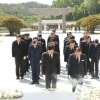 김동연 지사, 5·18 44주년 앞두고 국립 5·18민주묘지 참배