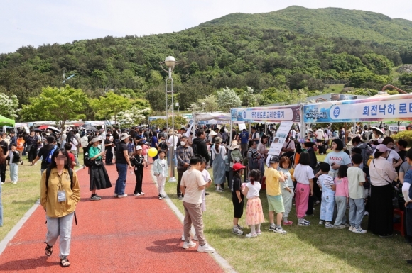 ‘제14회 고흥우주항공축제’···6만여명 인산인해