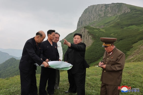 “지시를 귓등으로도 듣지 않아” 김정은 격노, 무슨 일?