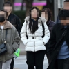 ‘입동’ 아침 기온 영하권… 외투로 중무장한 출근길