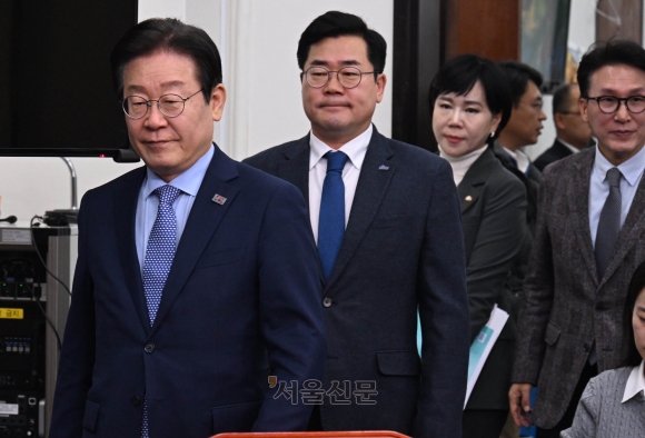 [단독]반도체법 ‘주52시간 예외’ 가능할까…삼성에 자료 요구한 민주당