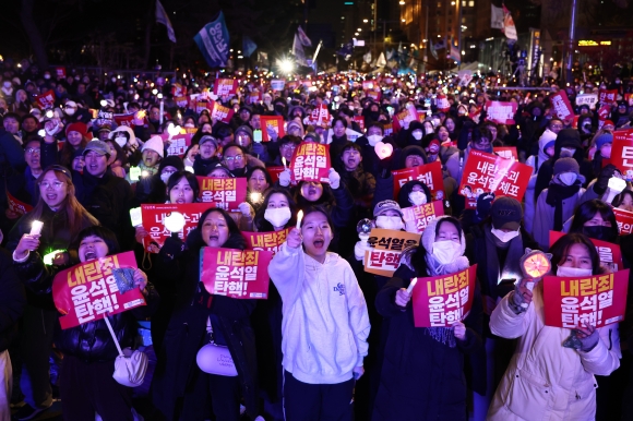 외신도 주목한 ‘尹탄핵 표결 무산’…“정치적 혼란·불확실성 커질 것”