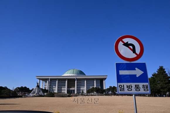 이번 주 탄핵 분수령… 여야, 특검·헌법재판관 놓고 ‘성탄절 혈투’