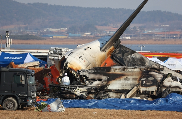 [속보] 최상목 대행, ‘여객기 참사’ 무안 특별재난지역 선포 예정