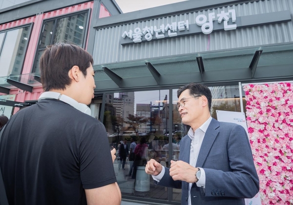 공유오피스·시험 응시료 지원… ‘청년들의 든든한 버팀목’ 양천