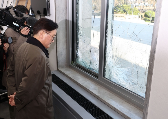 [단독] 국회 “국방부 국회협력단실도 수사 대상… 출입 전면 봉쇄”