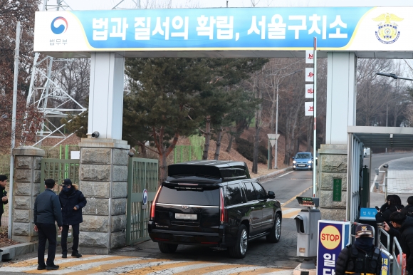 공수처, ‘尹 병원진료’ 알고도 구치소서 대기…법무부 지적에 말 바꿔