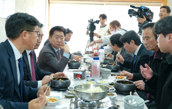 “원도심·골목식당 살려라”… 관광객 입맛 사로잡는 음식 10종 첫선