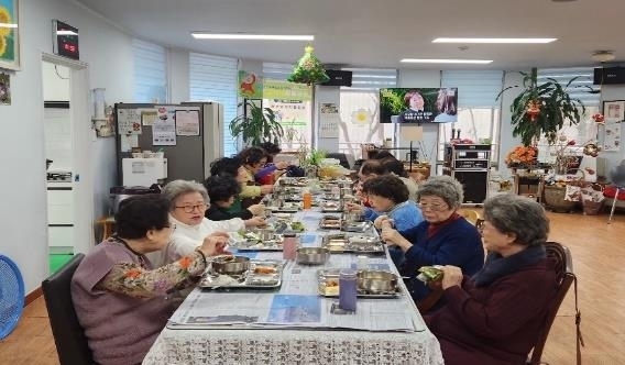 용산구, 경로당 중식 주 5일제 전면 실시