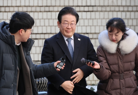 이재명 대표, ‘재판 시간 끌기’ 지적에 “재판 지연 없이 신속히 끝날 것”