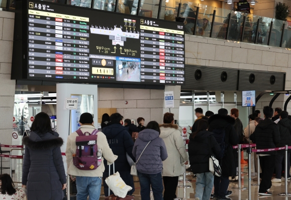 공항서 발열·기침 땐 ‘감염병 3종’ 무료 검사