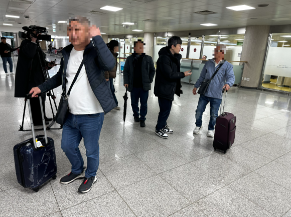 [종합]여행객 안 태우고 빈 비행기로 제주 왔다… 필리핀 전세기 첫 취항의 낭패