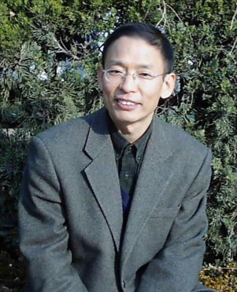 김홍근 대구대 교수
