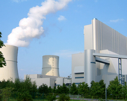 독일 베를린 근교에 위치한 슈바르체 품페 화력발전소에 설치된 CCS 시설. 발전소에서 배출되는 이산화탄소만 따로 모아 땅 속에 묻는다.  