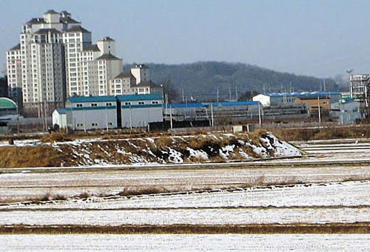 한강 시네폴리스 건물이 들어설 홍도평야 전경.