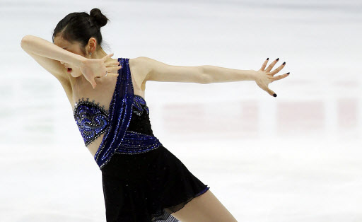 모스크바 세계선수권대회에 출전하는 김연아가 29일 러시아 모스크바 메가스포츠 아레나에서 열린 쇼트프로그램 드레스 리허설에서 지젤을 훈련하고 있다.  연합뉴스