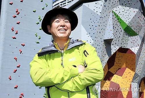 엄홍길씨<br>연합뉴스