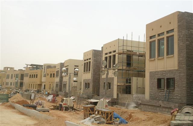 SK건설이 사우디아라비아 리야드에 건설 중인 ‘킹 압둘라 연구센터 주거단지’.  SK건설 제공