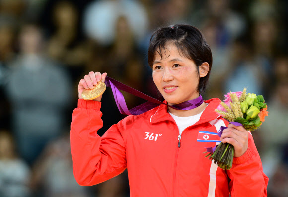 여자유도 52㎏급에서 금메달을 딴 북한 안금애. 올림픽사진공동취재단