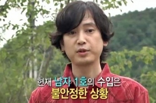 김진이 ‘짝’에 출연해 자신의 연봉 수준을 밝혔다./SBS ‘짝’ 캡처