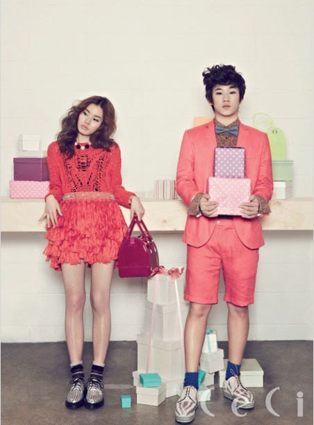 투개월 김예림(왼쪽)과 도대윤의 패션 화보가 공개됐다. <br>쎄시 제공