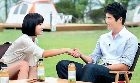 한혜진·기성용 커플이 결혼준비에 돌입한다.<br>SBS ‘힐링캠프’