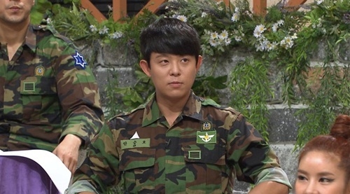 토니안(위)이 싸이와 즐거웠던 군 생활 추억을 언급해 화제가 되고 있다./MBC 제공