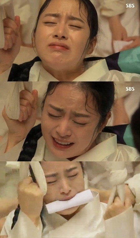 김태희의 출산 연기가 네티즌들의 눈길을 끌었다. <br>SBS ‘장옥정, 사랑에 살다’ 방송 화면 캡처