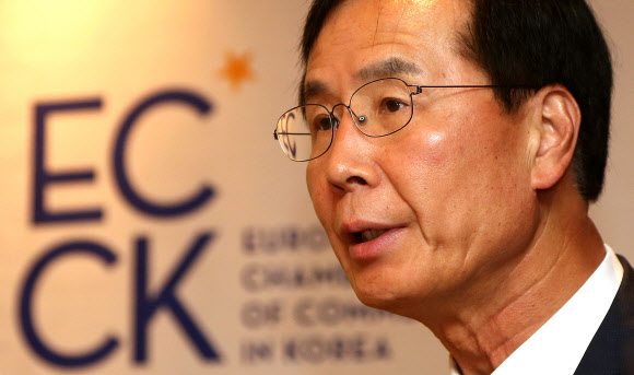 노대래, 유럽 상공인에 경제민주화 소개